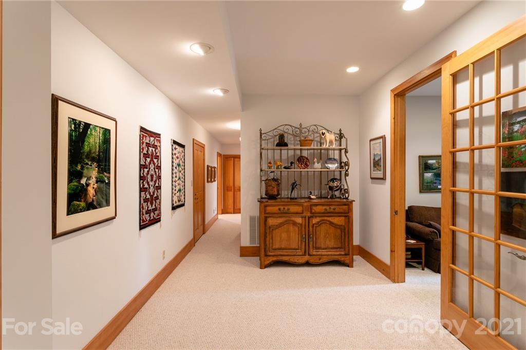 84 Rocky Knob thumbnail image 35