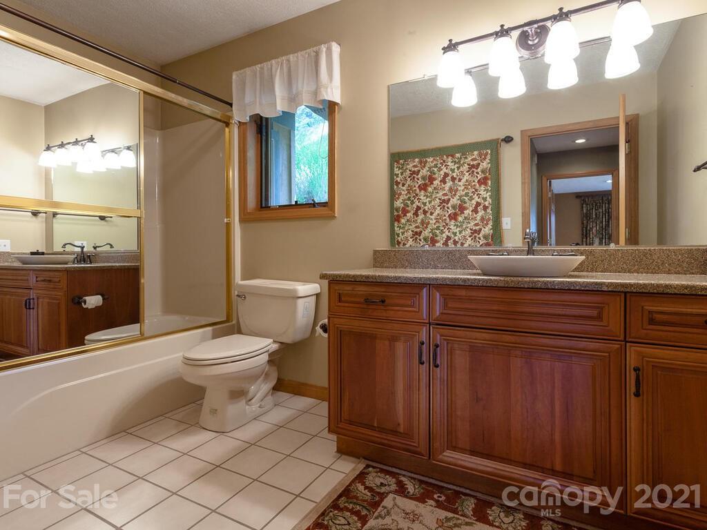 2520 Mountain Air thumbnail image 20