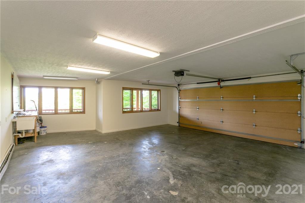 2520 Mountain Air thumbnail image 27