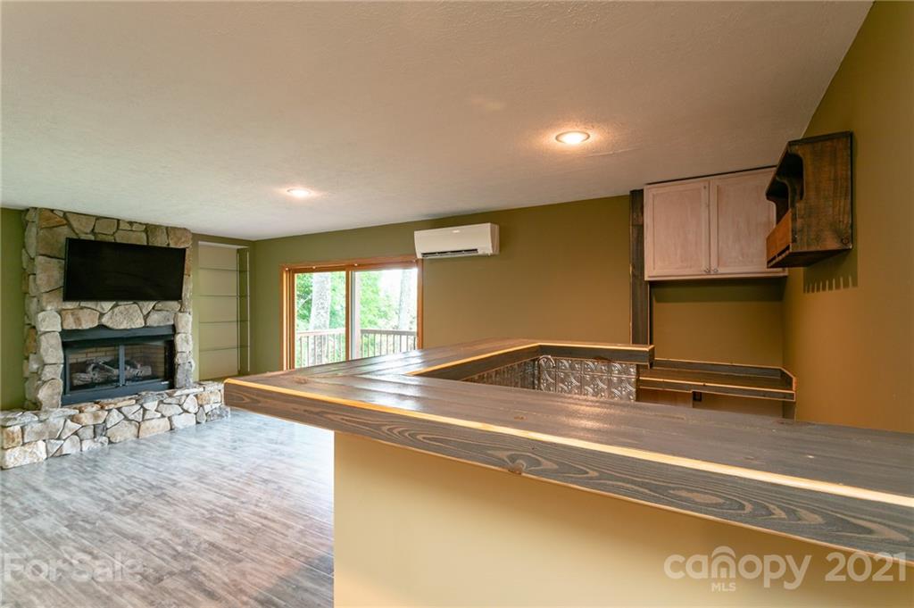 2520 Mountain Air thumbnail image 28