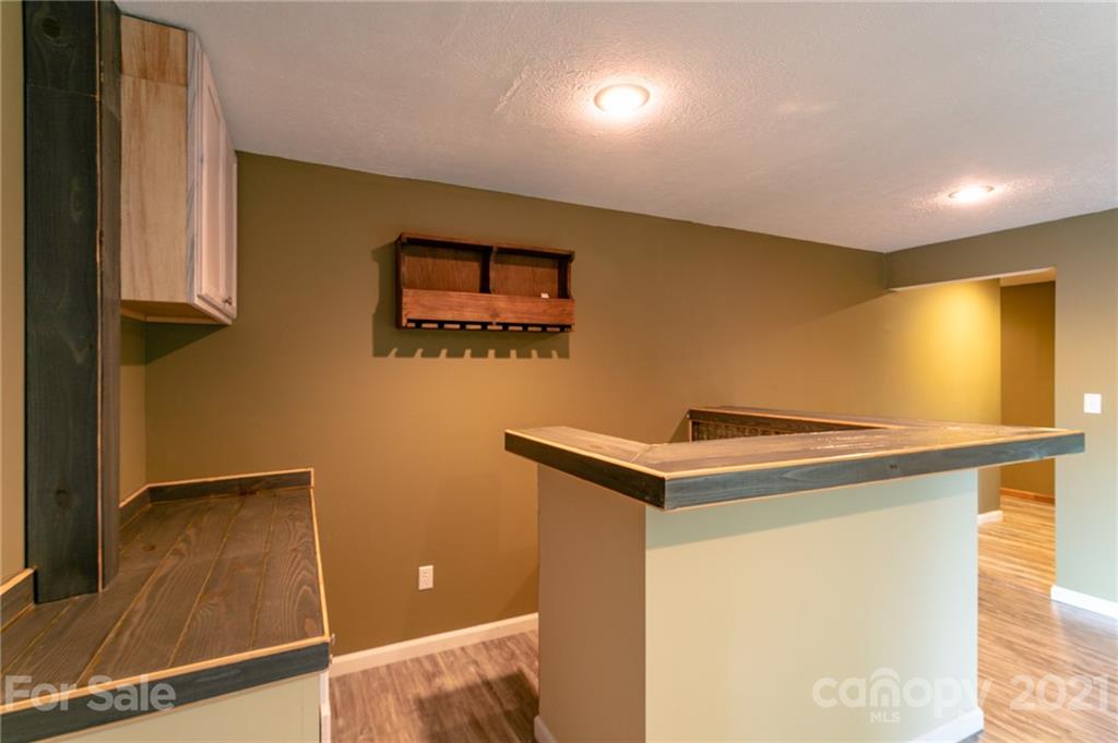 2520 Mountain Air thumbnail image 31