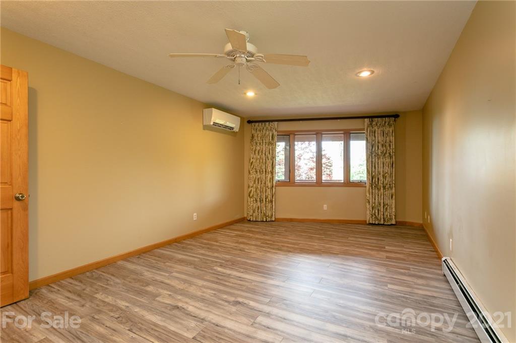 2520 Mountain Air thumbnail image 35