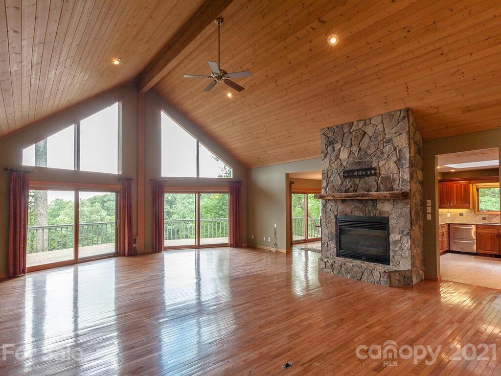 2520 Mountain Air thumbnail image 8