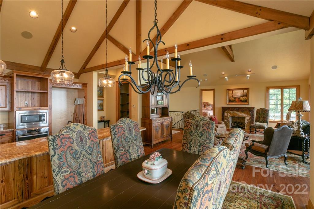 160 Cliff's Edge thumbnail image 17