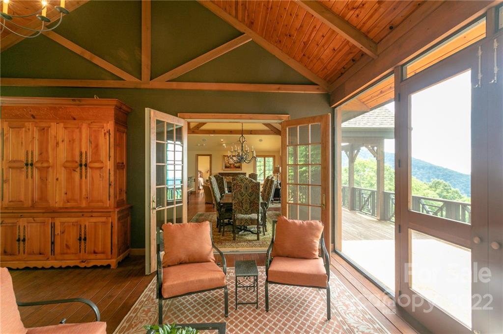 160 Cliff's Edge thumbnail image 20