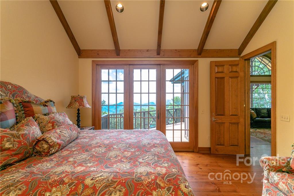 160 Cliff's Edge thumbnail image 23