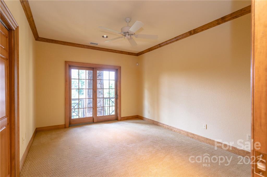 160 Cliff's Edge thumbnail image 34