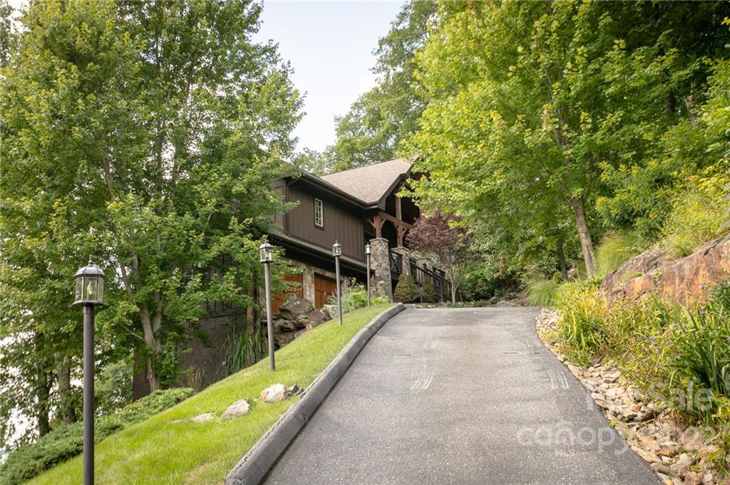 160 Cliff's Edge thumbnail image 44