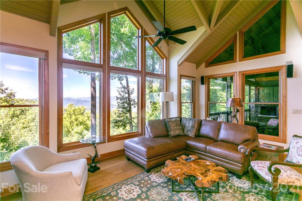 825 Andrew Banks thumbnail image 17