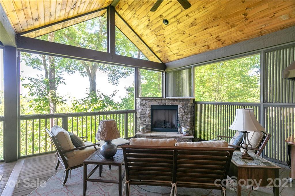 825 Andrew Banks thumbnail image 21