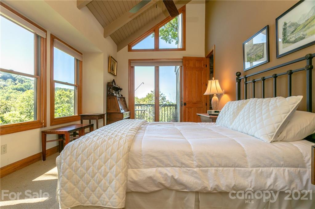 825 Andrew Banks thumbnail image 30