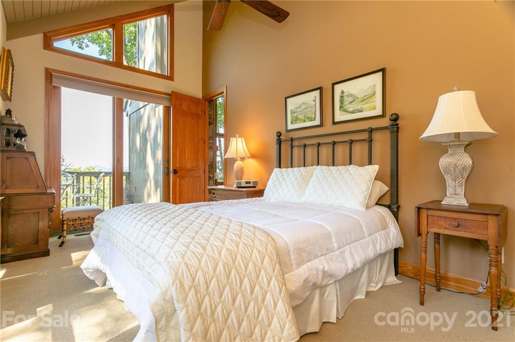 825 Andrew Banks thumbnail image 31