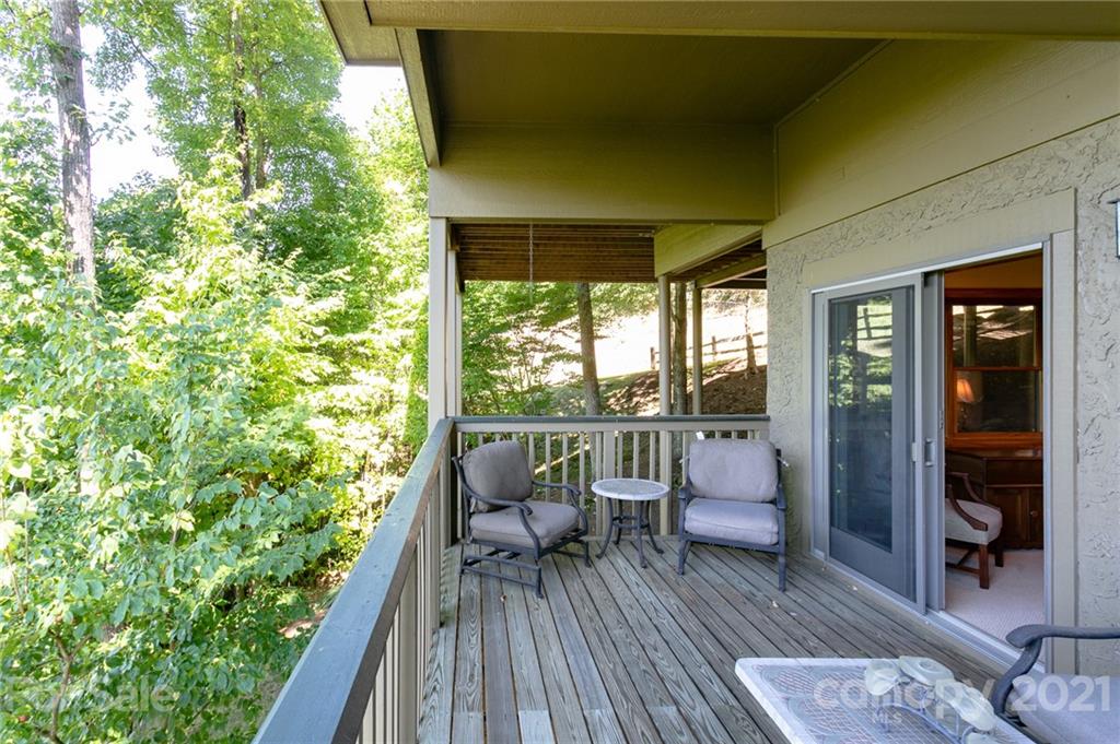 825 Andrew Banks thumbnail image 39