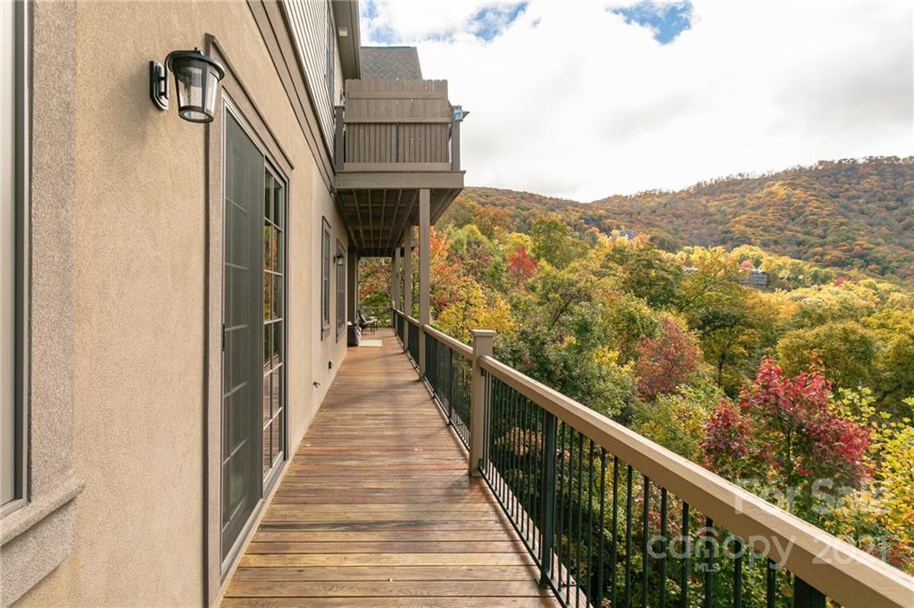 405 Spring Rock thumbnail image 34