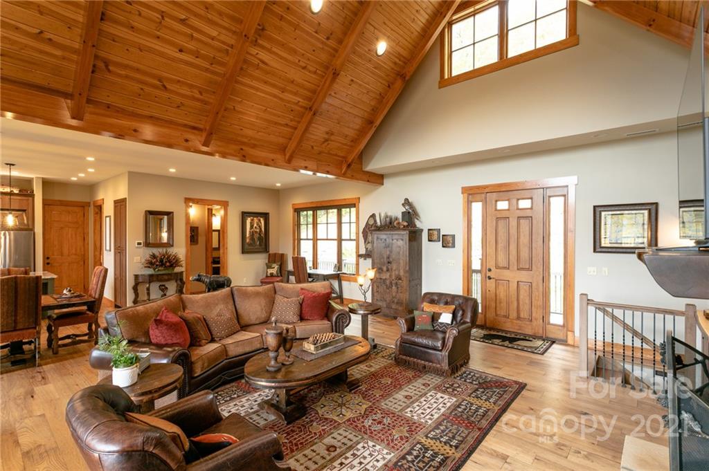 405 Spring Rock thumbnail image 8