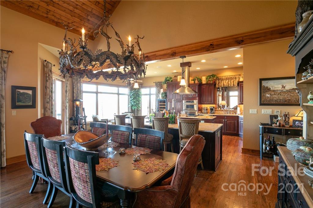 3430 Mountain Air thumbnail image 13