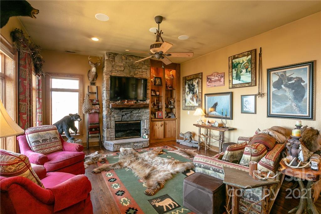 3430 Mountain Air thumbnail image 20