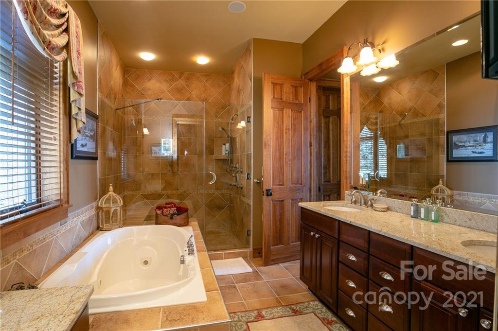 3430 Mountain Air thumbnail image 24