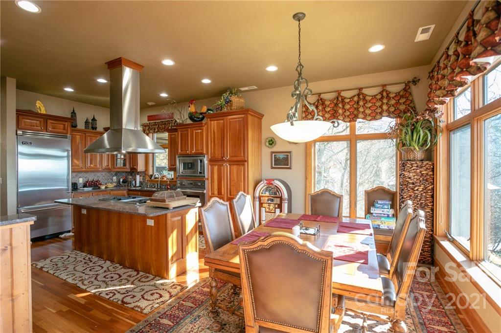 3226 Mountain Air thumbnail image 11