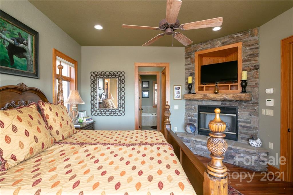 3226 Mountain Air thumbnail image 20