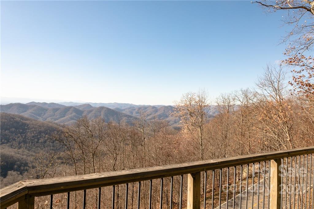 3226 Mountain Air thumbnail image 3