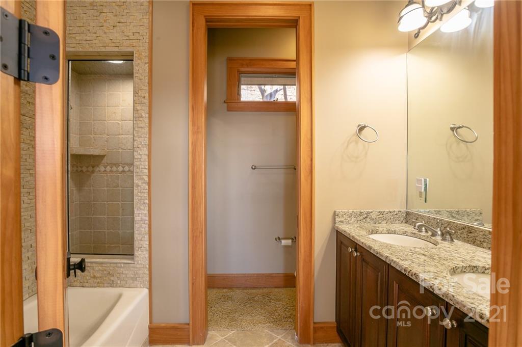 3226 Mountain Air thumbnail image 30