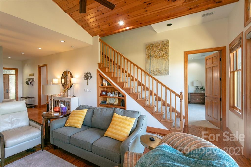 101 Spring Rock thumbnail image 25