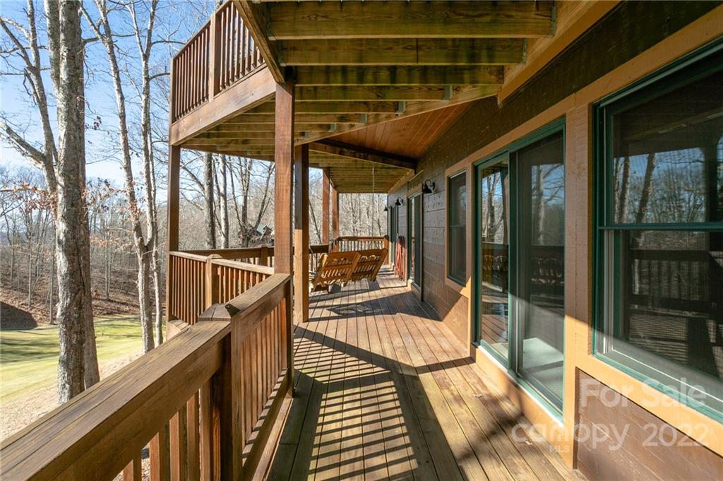 189 Smokehouse thumbnail image 42