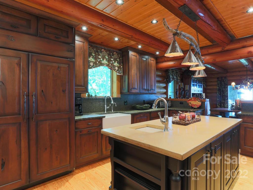 85 Rocky Knob thumbnail image 19