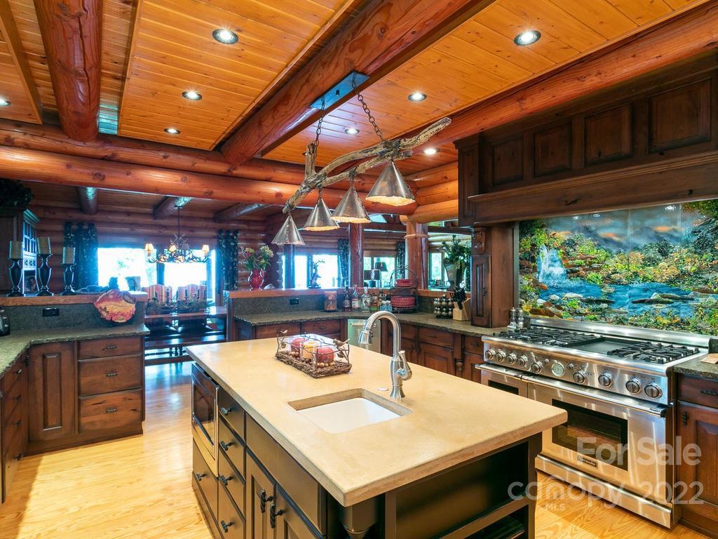 85 Rocky Knob thumbnail image 20