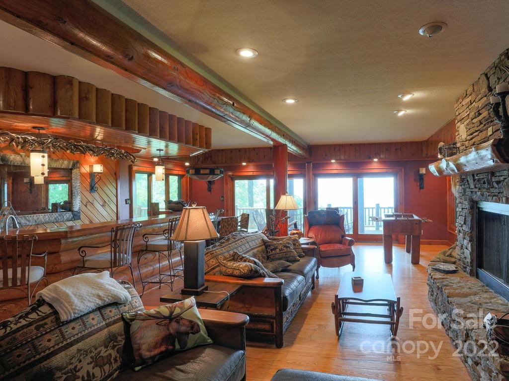 85 Rocky Knob thumbnail image 33