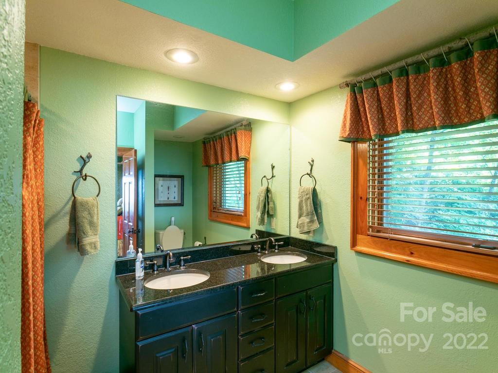 85 Rocky Knob thumbnail image 38