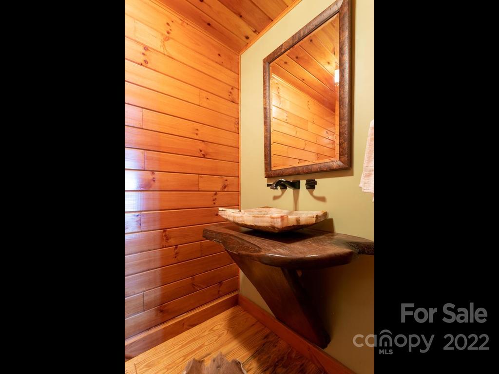 85 Rocky Knob thumbnail image 40