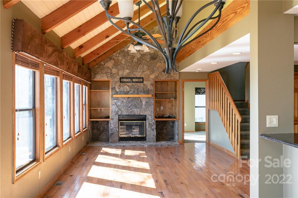 195 Jumpoff Rock thumbnail image 6