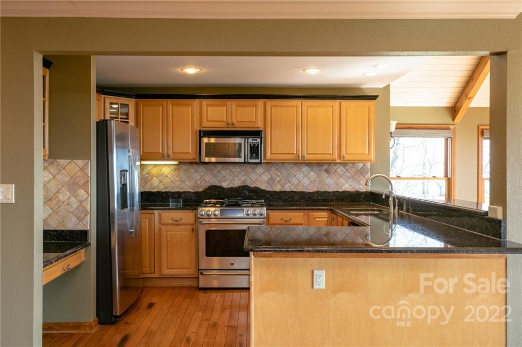 195 Jumpoff Rock thumbnail image 24