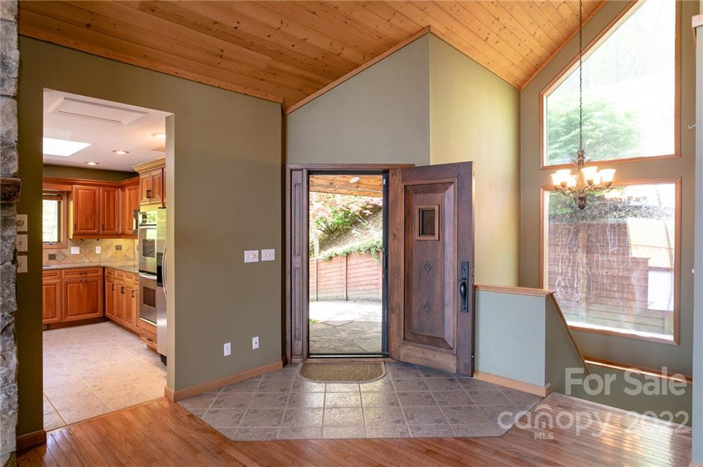 2520 Mountain Air thumbnail image 7