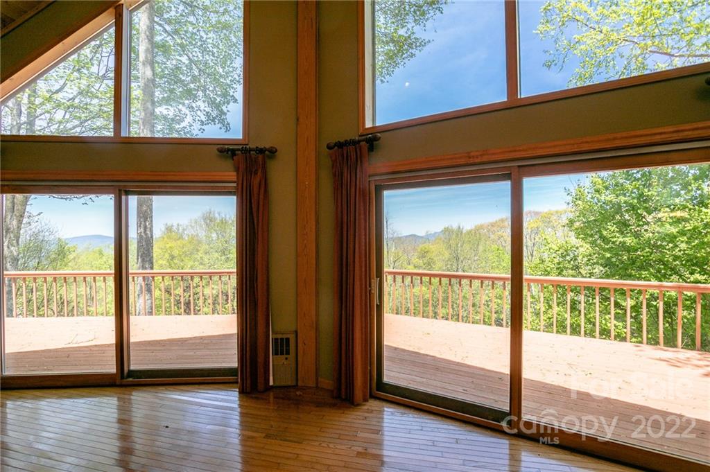 2520 Mountain Air thumbnail image 8