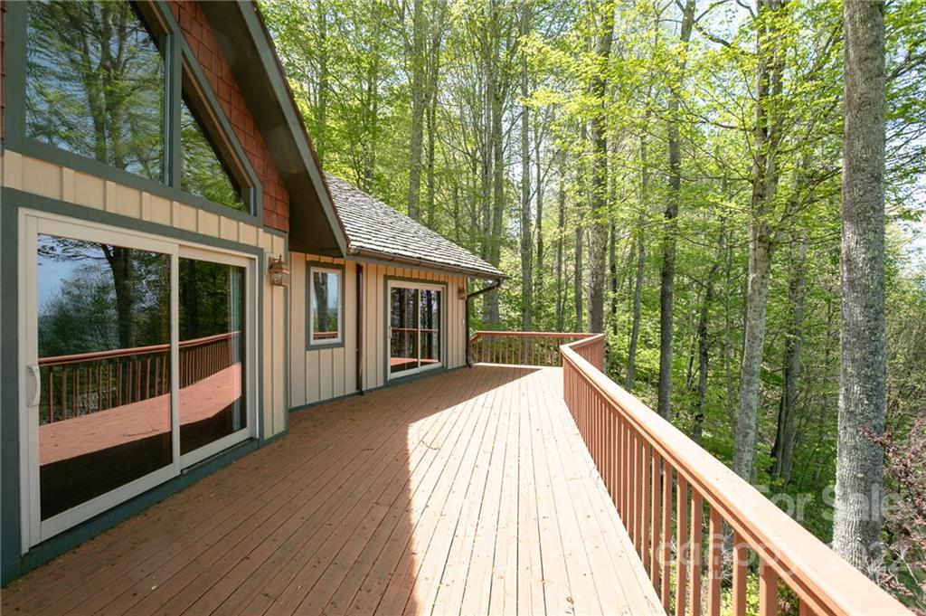 2520 Mountain Air thumbnail image 9