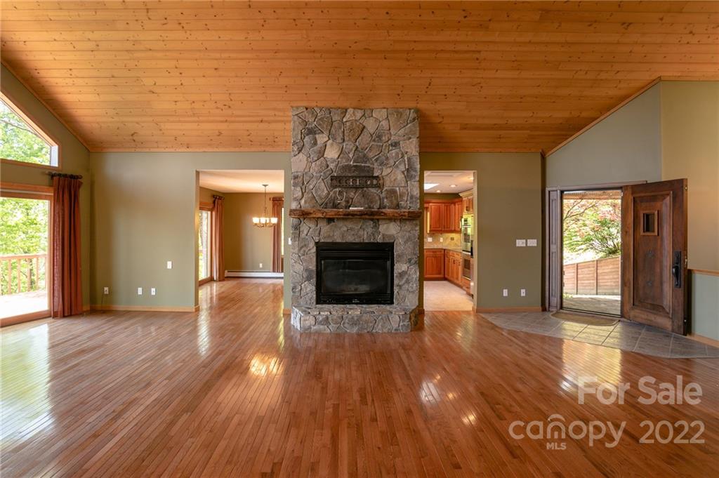 2520 Mountain Air thumbnail image 15