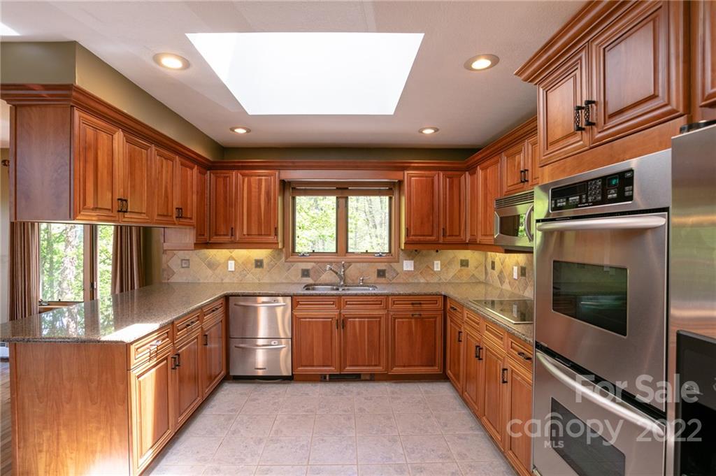 2520 Mountain Air thumbnail image 16