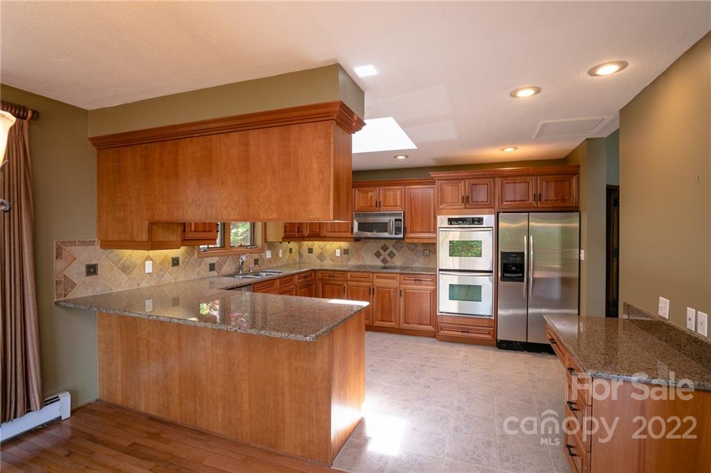 2520 Mountain Air thumbnail image 17