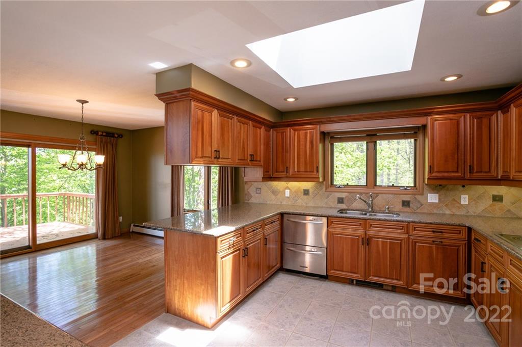 2520 Mountain Air thumbnail image 18