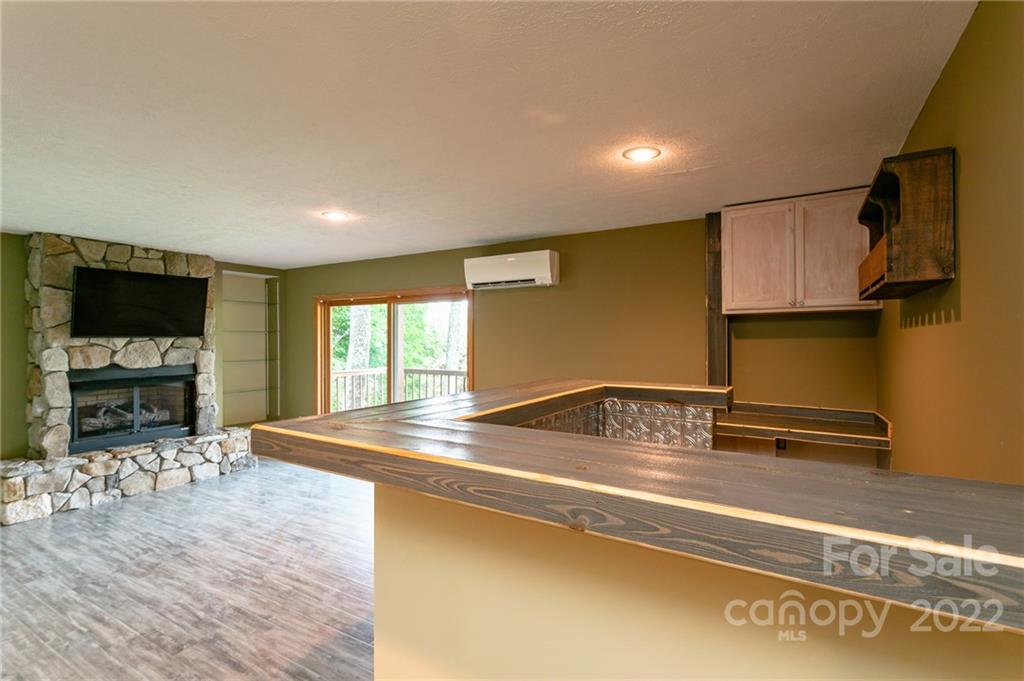 2520 Mountain Air thumbnail image 31