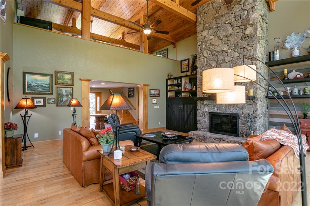 151 Austin Mountain thumbnail image 12