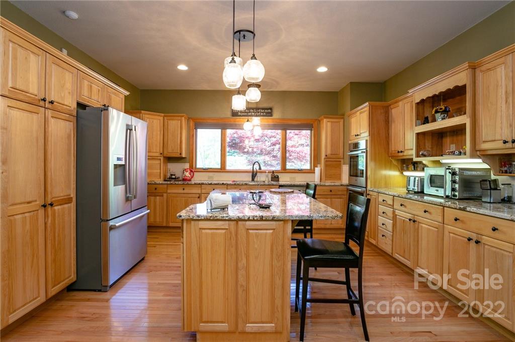 151 Austin Mountain thumbnail image 15