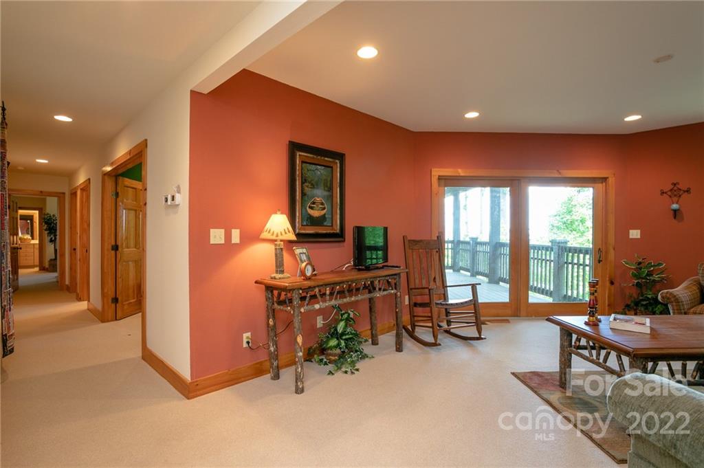 671 Austin Mountain thumbnail image 28