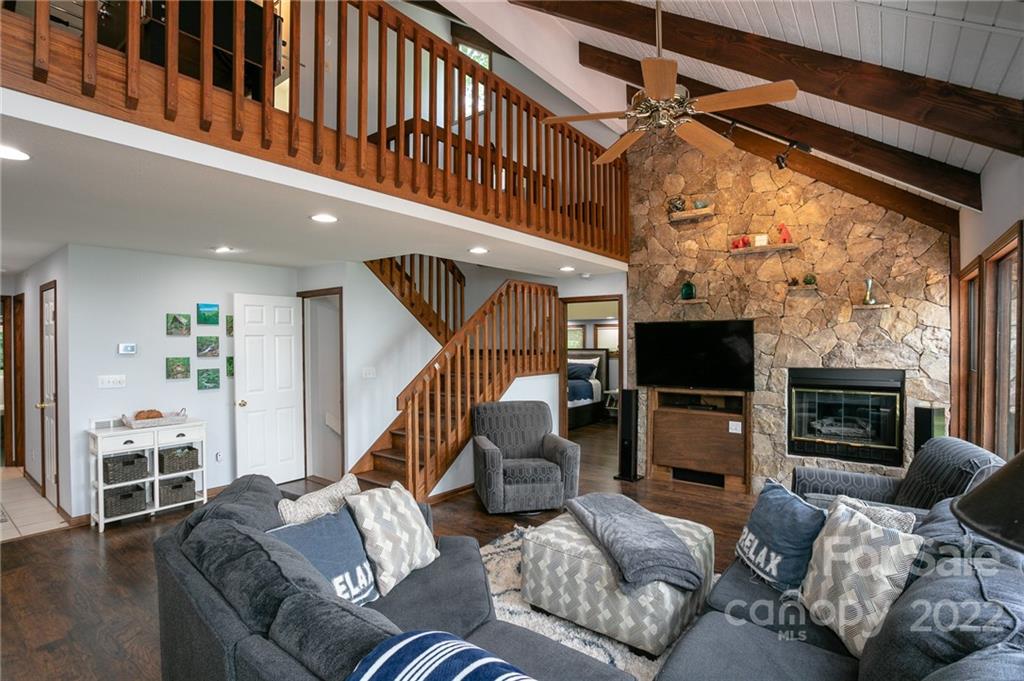 121 Slickrock Ridge thumbnail image 10