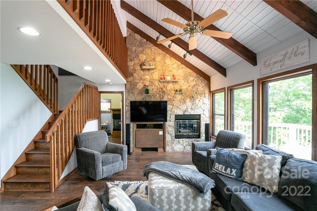 121 Slickrock Ridge thumbnail image 11