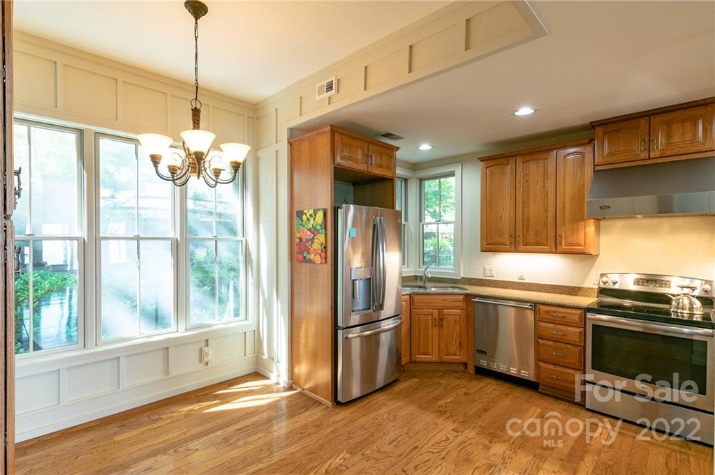 47 Creekside thumbnail image 10