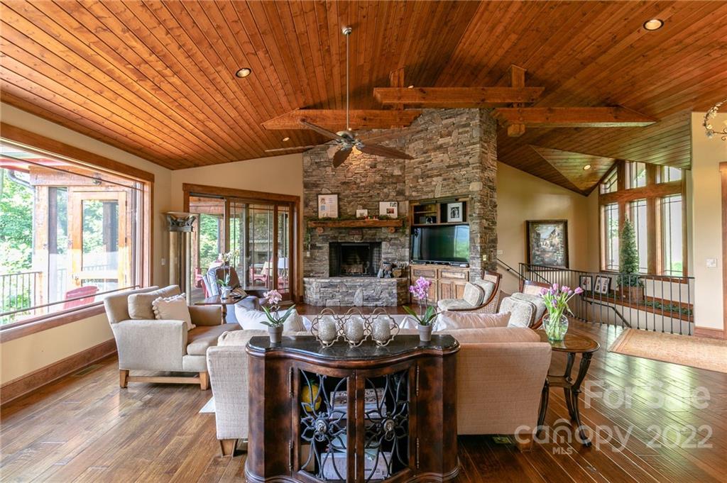 391 Austin Mountain thumbnail image 8